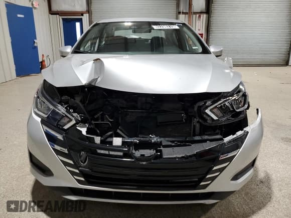 ✅ 2023 Nissan Versa SV • VIN: 3N1CN8EV5PL861787 • Лот: 92298215. Опубликован ранее на Copart с пробегом 52 110 миль. Бесплатный доступ к архиву аукционных продаж из США и подробный отчёт об истории автомобиля на DreamBid. Изображение 5.