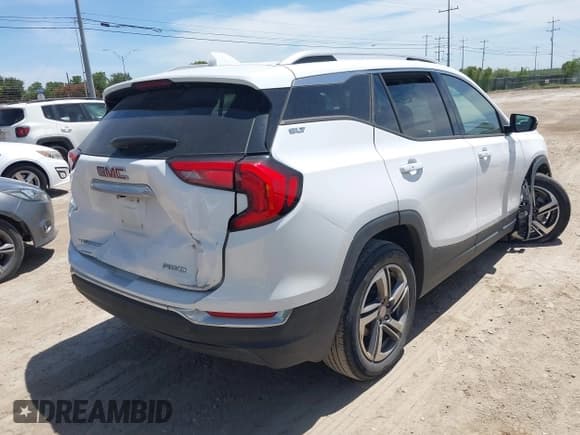 ✅ 2020 GMC Terrain SLT • VIN: 3GKALVEV2LL108547 • Lot: 42882043. Listed on IAAI with 137,617 mi. Free auction sales archive from the USA and detailed vehicle history report at DreamBid. Image 4.