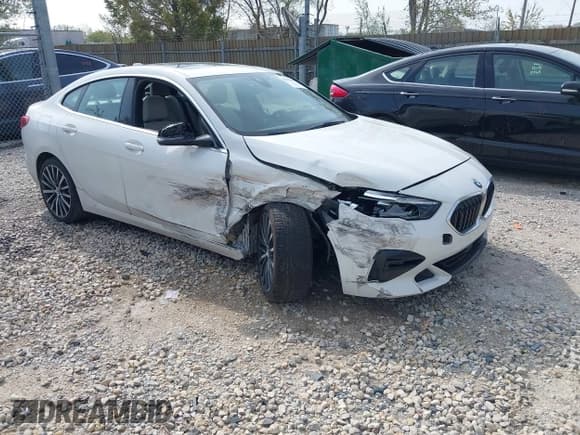 ✅ 2021 BMW 2 Series 228i • VIN: WBA53AK06M7H55442 • Lot: 42127060. Wystawiony na IAAI z przebiegiem 95 737 mil. Bezpłatny archiwum sprzedaży aukcyjnych z USA i szczegółowy raport historii pojazdu na DreamBid. Zdjęcie 1.