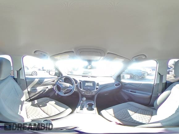 ✅ 2018 Chevrolet Equinox LT • VIN: 2GNAXJEV7J6250782 • Lot: 82661075. Wystawiony na Copart z przebiegiem 68 330 mil. Bezpłatny archiwum sprzedaży aukcyjnych z USA i szczegółowy raport historii pojazdu na DreamBid. Zdjęcie 15.