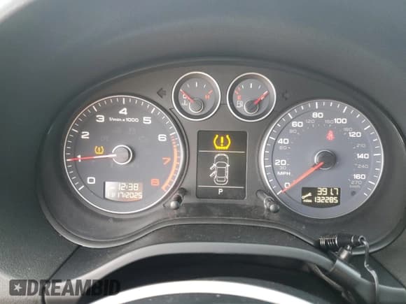 ✅ 2011 Audi A3 Premium Plus • VIN: WAUKEAFM9BA097588 • Лот: 92603035. Опубликован ранее на Copart с пробегом 132 285 миль. Бесплатный доступ к архиву аукционных продаж из США и подробный отчёт об истории автомобиля на DreamBid. Изображение 9.