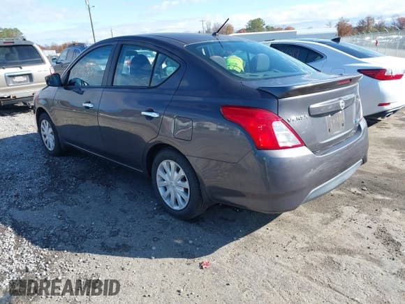 ✅ 2015 Nissan Versa S • VIN: 3N1CN7AP4FL954946 • Lot: 43669492. Listed on IAAI with 110,413 mi. Free auction sales archive from the USA and detailed vehicle history report at DreamBid. Image 3.