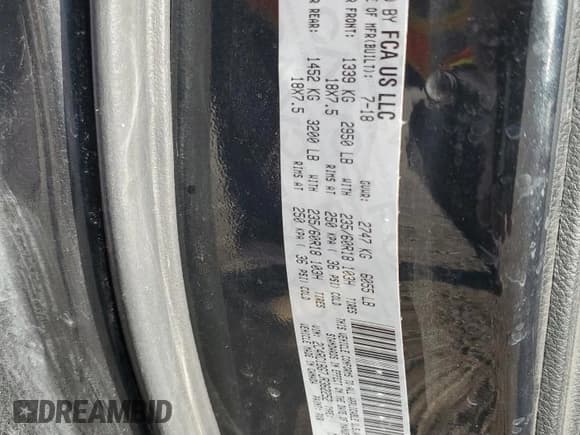 ✅ 2018 Chrysler Pacifica Touring L • VIN: 2C4RC1BG7JR362252 • Lot: 85834345. Wystawiony na Copart z przebiegiem 141 462 mil. Bezpłatny archiwum sprzedaży aukcyjnych z USA i szczegółowy raport historii pojazdu na DreamBid. Zdjęcie 13.