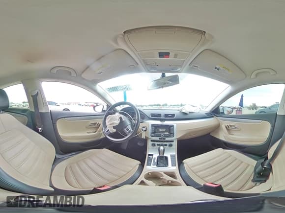 ✅ 2015 Volkswagen CC Sport • VIN: WVWBN7AN8FE829035 • Лот: 54028805. Опубликован ранее на Copart с пробегом 137 528 миль. Бесплатный доступ к архиву аукционных продаж из США и подробный отчёт об истории автомобиля на DreamBid. Изображение 14.