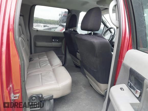 ✅ 2007 Ford F-150 XLT • VIN: 1FTPW14V07KC12470 • Lot: 43061367. Listed on IAAI with 297,939 mi. Free auction sales archive from the USA and detailed vehicle history report at DreamBid. Image 8.