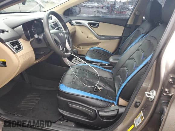 ✅ 2013 Hyundai Elantra GLS • VIN: 5NPDH4AE2DH332526 • Lot: 91492815. Listed on Copart with 152,298 mi. Free auction sales archive from the USA and detailed vehicle history report at DreamBid. Image 7.