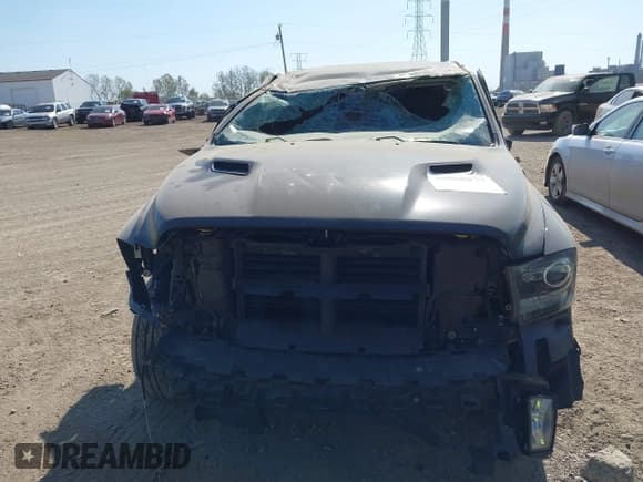 ✅ 2016 Ram 1500 Sport • VIN: 1C6RR7HT9GS252355 • Lot: 40565977. Listed on IAAI with 116,252 mi. Free auction sales archive from the USA and detailed vehicle history report at DreamBid. Image 13.