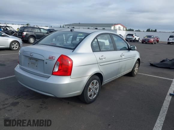 ✅ 2010 Hyundai Accent GLS • VIN: KMHCN4AC3AU484735 • Лот: 42983747. Опубликован ранее на IAAI с пробегом 159 325 миль. Бесплатный доступ к архиву аукционных продаж из США и подробный отчёт об истории автомобиля на DreamBid. Изображение 4.