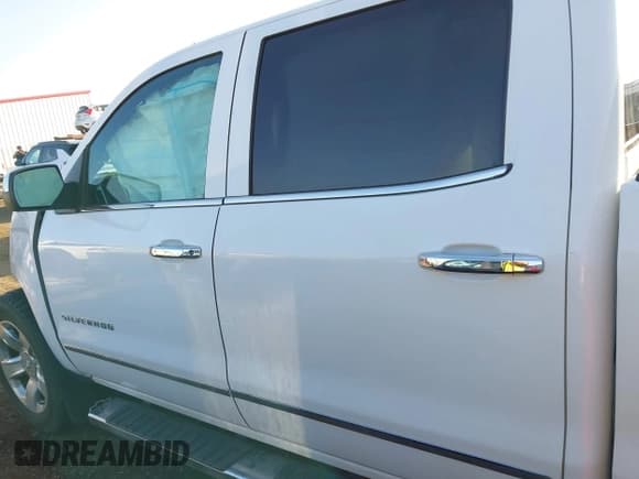 ✅ 2018 Chevrolet Silverado 1500 LTZ • VIN: 1GCUKSEC0JF189211 • Lot: 43240486. Listed on IAAI with 95,542 mi. Free auction sales archive from the USA and detailed vehicle history report at DreamBid. Image 15.