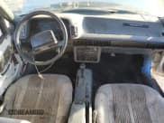 ✅ 1990 Chevrolet Beretta • VIN: 1G1LW14T1LE136918 • Лот: 72023874. Опубликован ранее на Copart с пробегом 71 009 миль. Бесплатный доступ к архиву аукционных продаж из США и подробный отчёт об истории автомобиля на DreamBid. Изображение 8.