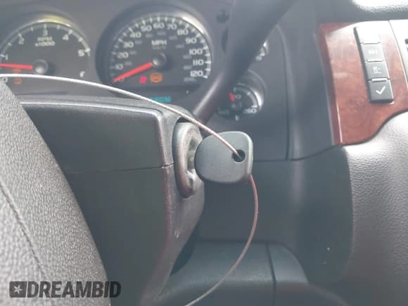 ✅ 2009 Chevrolet Silverado 1500 • VIN: 3GCEC33J49G148325 • Lot: 42208402. Wystawiony na IAAI z przebiegiem 200 901 mil. Bezpłatny archiwum sprzedaży aukcyjnych z USA i szczegółowy raport historii pojazdu na DreamBid. Zdjęcie 11.