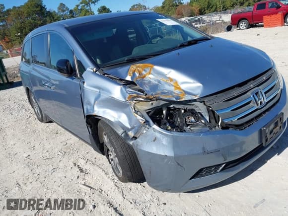 ✅ 2012 Honda Odyssey EX • VIN: 5FNRL5H49CB130206 • Lot: 43579483. Listed on IAAI with Not provided. Free auction sales archive from the USA and detailed vehicle history report at DreamBid. Image 1.