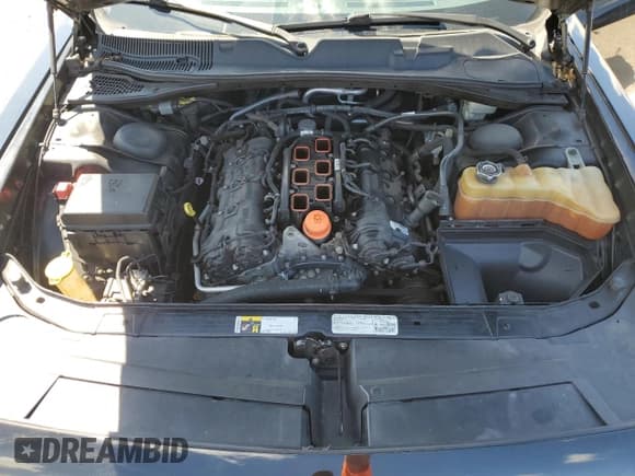 ✅ 2014 Dodge Challenger SXT • VIN: 2C3CDYAG6EH311502 • Lot: 72780224. Wystawiony na Copart z przebiegiem 91 551 mil. Bezpłatny archiwum sprzedaży aukcyjnych z USA i szczegółowy raport historii pojazdu na DreamBid. Zdjęcie 11.