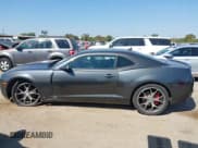 ✅ 2010 Chevrolet Camaro 2LT • VIN: 2G1FC1EV1A9145768 • Lot: 43453713. Wystawiony na IAAI z przebiegiem 190 015 mil. Bezpłatny archiwum sprzedaży aukcyjnych z USA i szczegółowy raport historii pojazdu na DreamBid. Zdjęcie 14.