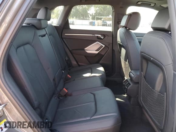 ✅ 2022 Audi Q3 S line Premium • VIN: WA1DECF38N1022149 • Lot: 81233035. Listed on Copart with 10,138 mi. Free auction sales archive from the USA and detailed vehicle history report at DreamBid. Image 11.