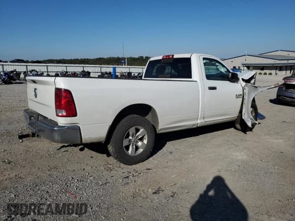 ✅ 2017 Ram 1500 Tradesman • VIN: 3C6JR6DT5HG555493 • Lot: 86287925. Wystawiony na Copart z przebiegiem 102 387 mil. Bezpłatny archiwum sprzedaży aukcyjnych z USA i szczegółowy raport historii pojazdu na DreamBid. Zdjęcie 3.