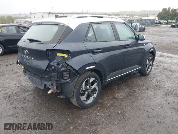 ✅ 2022 Hyundai Venue SEL • VIN: KMHRC8A37NU192924 • Лот: 43432093. Опубликован ранее на IAAI с пробегом 33 651 миль. Бесплатный доступ к архиву аукционных продаж из США и подробный отчёт об истории автомобиля на DreamBid. Изображение 4.