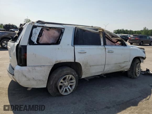 ✅ 2019 Chevrolet Tahoe LT • VIN: 1GNSKBKCXKR284815 • Лот: 57389515. Опубликован ранее на Copart с пробегом 161 799 миль. Бесплатный доступ к архиву аукционных продаж из США и подробный отчёт об истории автомобиля на DreamBid. Изображение 3.