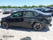 ✅ 2018 Nissan Sentra SV • VIN: 3N1AB7AP0JY216878 • Lot: 42842606. Wystawiony na IAAI z przebiegiem 121 296 mil. Bezpłatny archiwum sprzedaży aukcyjnych z USA i szczegółowy raport historii pojazdu na DreamBid. Zdjęcie 13.