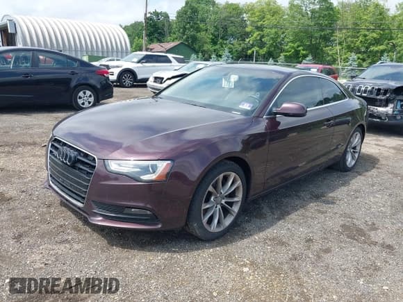 ✅ 2014 Audi A5 Premium Plus • VIN: WAULFAFR1EA071245 • Лот: 42457693. Опубликован ранее на IAAI с пробегом 121 404 миль. Бесплатный доступ к архиву аукционных продаж из США и подробный отчёт об истории автомобиля на DreamBid. Изображение 17.