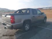 ✅ 2007 Chevrolet Avalanche LS • VIN: 3GNEC12067G308190 • Lot: 41906624. Listed on IAAI with 259,327 mi. Free auction sales archive from the USA and detailed vehicle history report at DreamBid. Image 4.