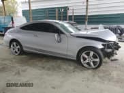 ✅ 2018 Mercedes-Benz C 300 • VIN: WDDWJ4KB4JF676016 • Lot: 50970905. Wystawiony na Copart z przebiegiem 109 381 mil. Bezpłatny archiwum sprzedaży aukcyjnych z USA i szczegółowy raport historii pojazdu na DreamBid. Zdjęcie 4.