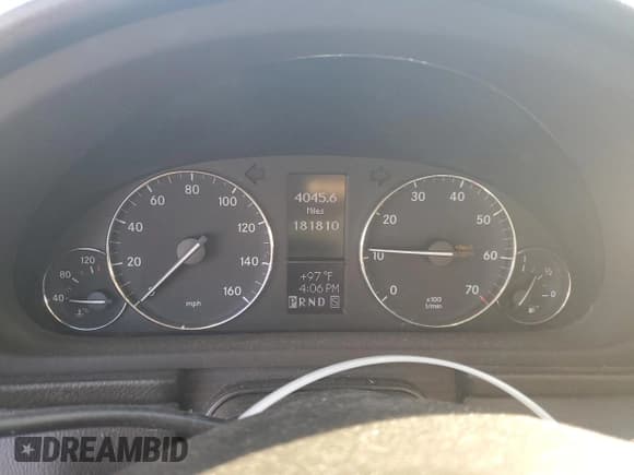 ✅ 2006 Mercedes-Benz C 280 Luxury • VIN: WDBRF92H86F810834 • Lot: 71307985. Wystawiony na Copart z przebiegiem 181 810 mil. Bezpłatny archiwum sprzedaży aukcyjnych z USA i szczegółowy raport historii pojazdu na DreamBid. Zdjęcie 9.