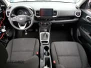 ✅ 2021 Hyundai Venue SE • VIN: KMHRB8A33MU075472 • Lot: 73793224. Listed on Copart with 42,892 mi. Free auction sales archive from the USA and detailed vehicle history report at DreamBid. Image 8.