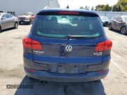 ✅ 2013 Volkswagen Tiguan SE • VIN: WVGBV7AX8DW537972 • Lot: 66581945. Listed on Copart with 167,188 mi. Free auction sales archive from the USA and detailed vehicle history report at DreamBid. Image 6.