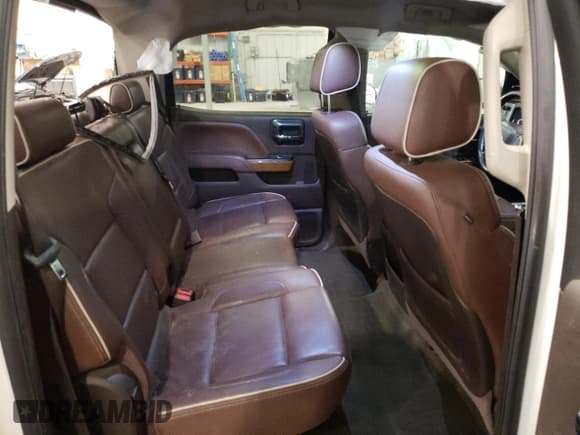 ✅ 2014 Chevrolet Silverado 1500 High Country • VIN: 3GCUKTEJ1EG353512 • Лот: 84939764. Опубликован ранее на Copart с пробегом 162 498 миль. Бесплатный доступ к архиву аукционных продаж из США и подробный отчёт об истории автомобиля на DreamBid. Изображение 10.