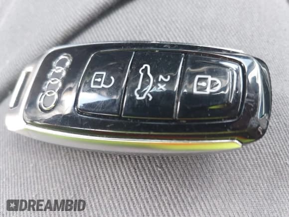 ✅ 2021 Audi Q7 Premium Plus • VIN: WA1LXAF72MD031553 • Лот: 42071156. Опубликован ранее на IAAI с пробегом 40 388 миль. Бесплатный доступ к архиву аукционных продаж из США и подробный отчёт об истории автомобиля на DreamBid. Изображение 11.