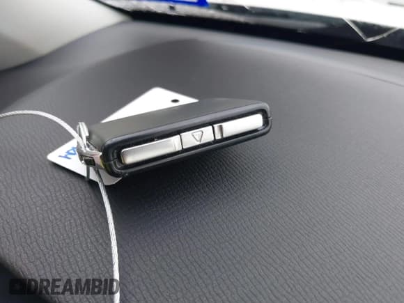 ✅ 2022 Volvo XC90 Momentum • VIN: YV4102CK8N1856948 • Лот: 41875993. Опубликован ранее на IAAI с пробегом 36 127 миль. Бесплатный доступ к архиву аукционных продаж из США и подробный отчёт об истории автомобиля на DreamBid. Изображение 11.