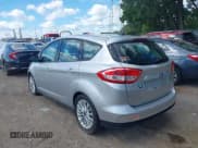 ✅ 2017 Ford C-Max SE • VIN: 1FADP5AU2HL108731 • Лот: 43069547. Опубликован ранее на IAAI с пробегом 47 391 миль. Бесплатный доступ к архиву аукционных продаж из США и подробный отчёт об истории автомобиля на DreamBid. Изображение 3.