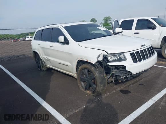 ✅ 2015 Jeep Grand Cherokee Laredo • VIN: 1C4RJEAG4FC860391 • Лот: 42115724. Опубликован ранее на IAAI с пробегом 174 425 миль. Бесплатный доступ к архиву аукционных продаж из США и подробный отчёт об истории автомобиля на DreamBid. Изображение 6.