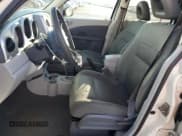 ✅ 2007 Chrysler PT Cruiser • VIN: 3A4FY48BX7T537594 • Lot: 86640425. Wystawiony na Copart z przebiegiem 162 803 mil. Bezpłatny archiwum sprzedaży aukcyjnych z USA i szczegółowy raport historii pojazdu na DreamBid. Zdjęcie 7.