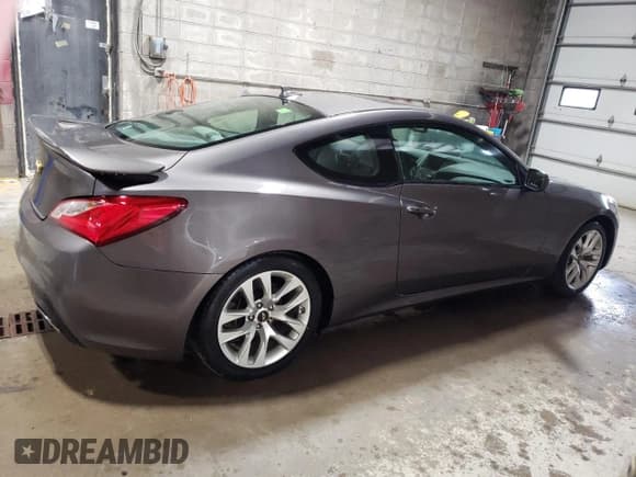 ✅ 2013 Hyundai Genesis Coupe Premium • VIN: KMHHT6KD4DU099557 • Lot: 58597345. Wystawiony na Copart z przebiegiem 70 831 mil. Bezpłatny archiwum sprzedaży aukcyjnych z USA i szczegółowy raport historii pojazdu na DreamBid. Zdjęcie 3.
