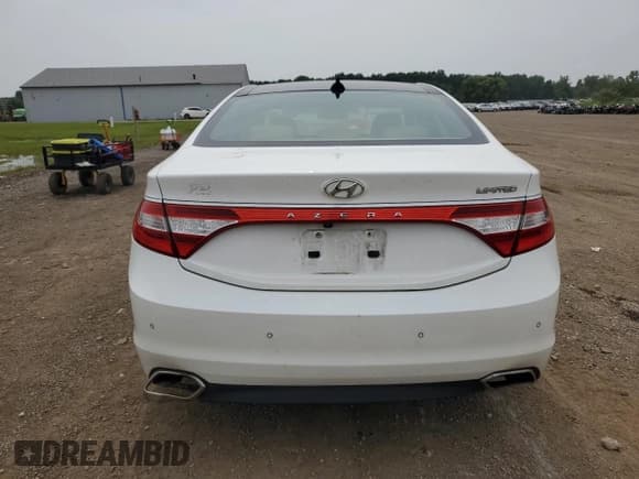 ✅ 2015 Hyundai Azera Limited • VIN: KMHFH4JG1FA439714 • Lot: 67170505. Listed on Copart with 125,331 mi. Free auction sales archive from the USA and detailed vehicle history report at DreamBid. Image 6.