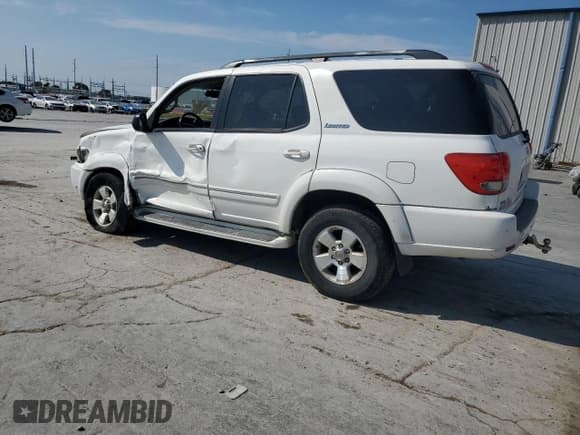 ✅ 2006 Toyota Sequoia Limited • VIN: 5TDBT48A46S259679 • Lot: 80104645. Listed on Copart with 247,034 mi. Free auction sales archive from the USA and detailed vehicle history report at DreamBid. Image 2.