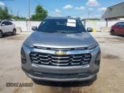 ✅ 2025 Chevrolet Equinox FWD LT • VIN: 3GNAXHEG8SL106374 • Lot: 42636087. Wystawiony na IAAI z przebiegiem 11 896 mil. Bezpłatny archiwum sprzedaży aukcyjnych z USA i szczegółowy raport historii pojazdu na DreamBid. Zdjęcie 13.