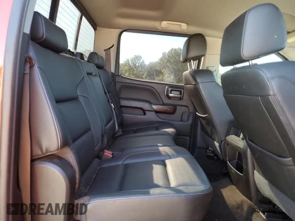 ✅ 2018 GMC Sierra 2500HD SLT • VIN: 1GT12TEG8JF163158 • Lot: 86163135. Listed on Copart with 161,376 mi. Free auction sales archive from the USA and detailed vehicle history report at DreamBid. Image 10.