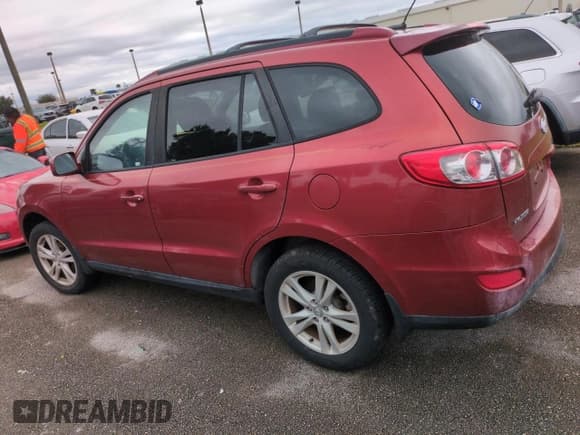 ✅ 2010 Hyundai Santa Fe SE • VIN: 5NMSH4AG6AH371962 • Lot: 74004424. Listed on Copart with Not provided. Free auction sales archive from the USA and detailed vehicle history report at DreamBid. Image 2.