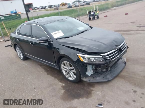 ✅ 2017 Volkswagen Passat SE • VIN: 1VWGT7A37HC063658 • Лот: 43119635. Опубликован ранее на IAAI с пробегом 95 974 миль. Бесплатный доступ к архиву аукционных продаж из США и подробный отчёт об истории автомобиля на DreamBid. Изображение 1.