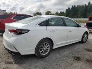 ✅ 2018 Hyundai Sonata SE • VIN: 5NPE24AF2JH684810 • Лот: 81787405. Опубликован ранее на Copart с пробегом 170 071 миль. Бесплатный доступ к архиву аукционных продаж из США и подробный отчёт об истории автомобиля на DreamBid. Изображение 3.