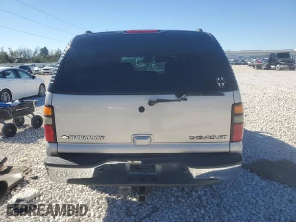 2004 Chevrolet Suburban LT z VIN 3GNEC16Z04G313261, wystawiony jako Copart lot #81499894 z przebiegiem Nie podano mil oraz Szkoda całkowita • Salvage title. Historia ofert i sprzedaży dostępna na DreamBid. Obrazek 6.