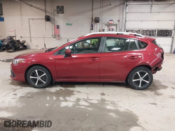 ✅ 2020 Subaru Impreza Premium • VIN: 4S3GTAV60L3703660 • Lot: 42144714. Listed on IAAI with 66,227 mi. Free auction sales archive from the USA and detailed vehicle history report at DreamBid. Image 15.