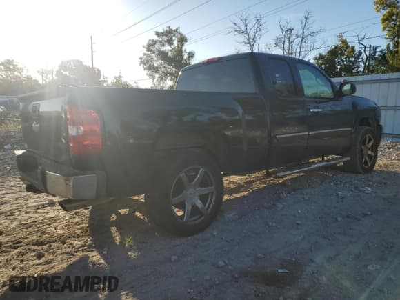 ✅ 2008 Chevrolet Silverado 1500 2LT • VIN: 2GCEC19J881276747 • Lot: 72558604. Listed on Copart with 160,695 mi. Free auction sales archive from the USA and detailed vehicle history report at DreamBid. Image 3.