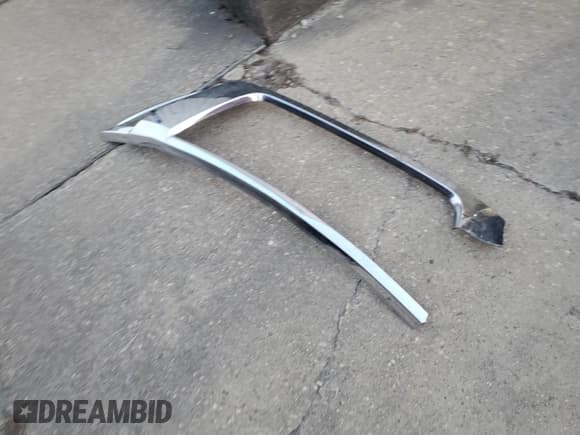 ✅ 2018 Nissan Armada Platinum • VIN: JN8AY2NF6J9330927 • Лот: 92803395. Опубликован ранее на Copart с пробегом 169 752 миль. Бесплатный доступ к архиву аукционных продаж из США и подробный отчёт об истории автомобиля на DreamBid. Изображение 13.