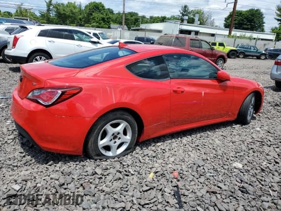 ✅ 2014 Hyundai Genesis Coupe Premium • VIN: KMHHT6KD4EU117749 • Lot: 42180595. Wystawiony na Copart z przebiegiem 41 391 mil. Bezpłatny archiwum sprzedaży aukcyjnych z USA i szczegółowy raport historii pojazdu na DreamBid. Zdjęcie 3.