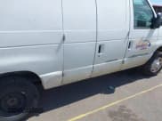 ✅ 2011 Ford Econoline Cargo Commercial • VIN: 1FTNE1EW7BDA82704 • Lot: 42339406. Wystawiony na IAAI z przebiegiem Nie podano. Bezpłatny archiwum sprzedaży aukcyjnych z USA i szczegółowy raport historii pojazdu na DreamBid. Zdjęcie 11.