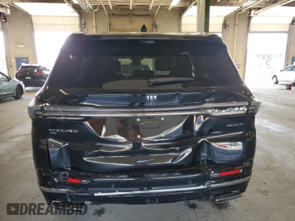 ✅ 2025 Buick Enclave Avenir • VIN: 5GAEVCRS1SJ109563 • Lot: 70586815. Listed on Copart with 257 mi. Free auction sales archive from the USA and detailed vehicle history report at DreamBid. Image 6.